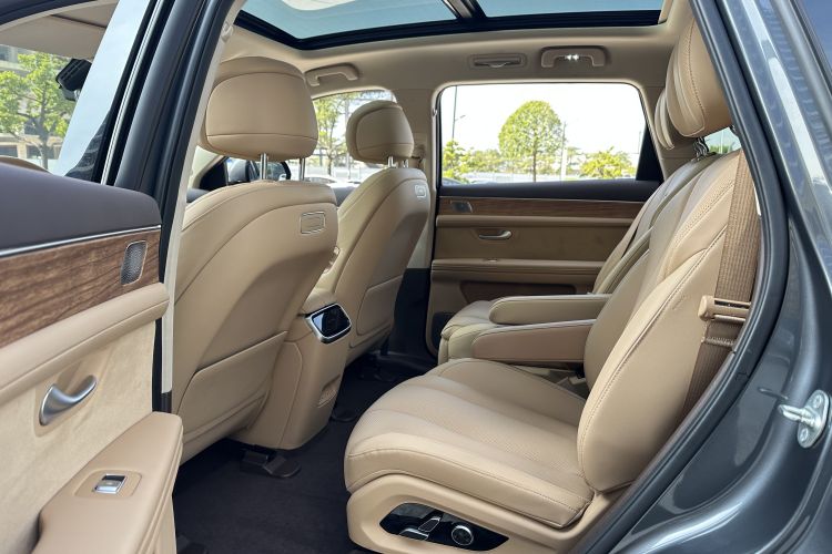 鸿蒙智行 问界M7 2024款 1.5T 智驾四驱Max版 6座局部细节9009