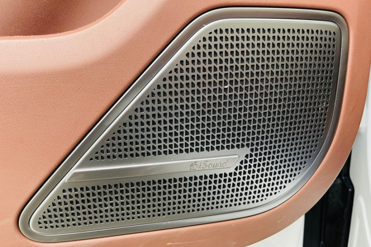 比亚迪 夏 2025款 DM-i 1.5T 180km 卓越型中控内饰7006