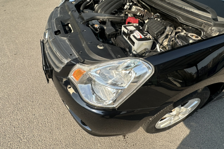 日产 轩逸 2012款 经典 1.6XE 手动舒适版车身外观6009