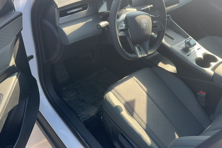 比亚迪 秦PLUS 2025款 DM-i 智驾版 55KM领先型中控内饰7002