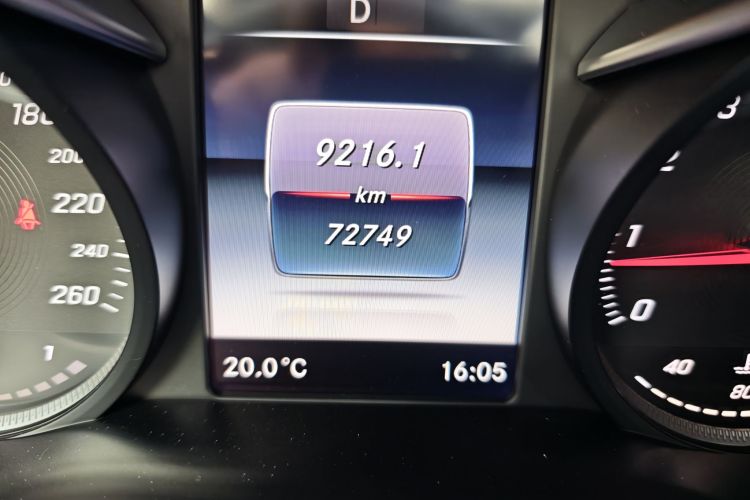 奔驰GLC 2019款 GLC 200 L 4MATIC中控内饰15