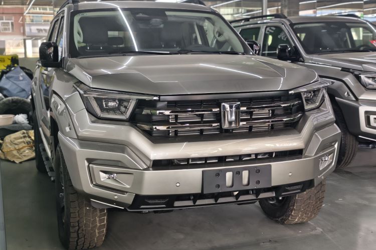 坦克400 2025款 2.4T 柴油版车身外观6002