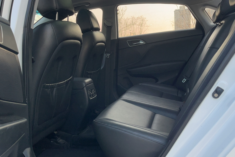 现代 名图 2016款 1.8L 自动智能型GLS中控内饰7003