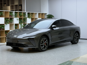 智己汽车 智己L7 2022款 Dynamic