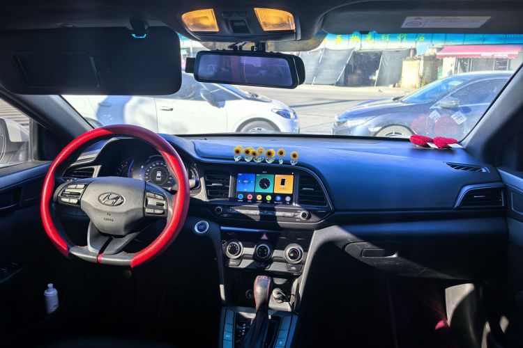 现代 领动 2019款 1.4T 双离合炫动·活力型中控内饰7001