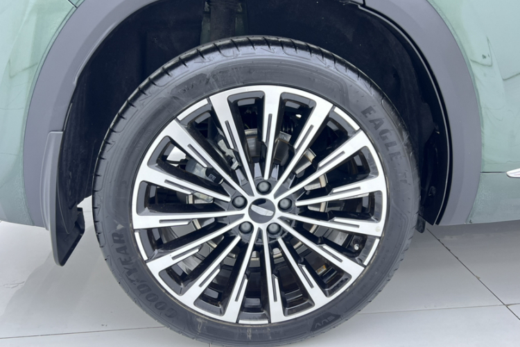 吉利汽车 星越L 2025款 东方曜 2.0TD 自动揽星版车身外观6006