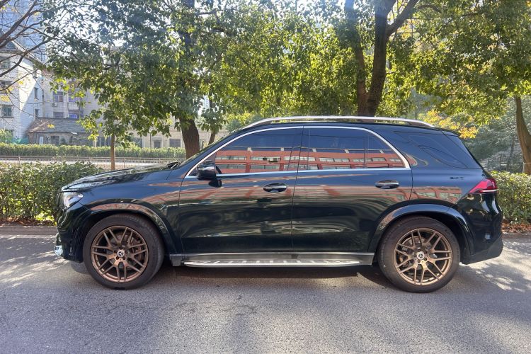 奔驰GLE 2020款 改款 GLE 350 4MATIC 时尚型车身外观6011