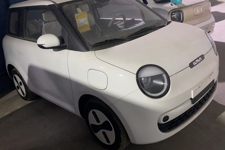 长安启源 长安Lumin 2026款 宝藏版 205km 酷爱米 宁德车身外观6002