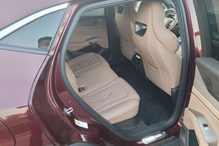 腾势N7 2023款 长续航性能Max版车身外观6005