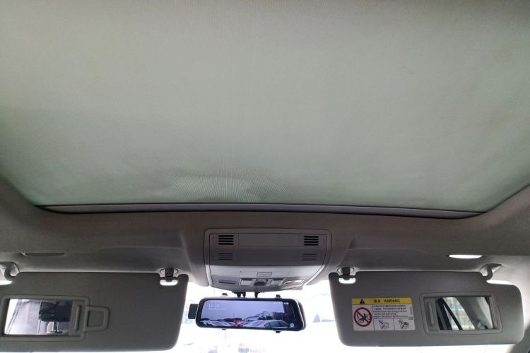 大众 T-ROC探歌 2018款 280TSI DSG两驱进取型 国V中控内饰7004