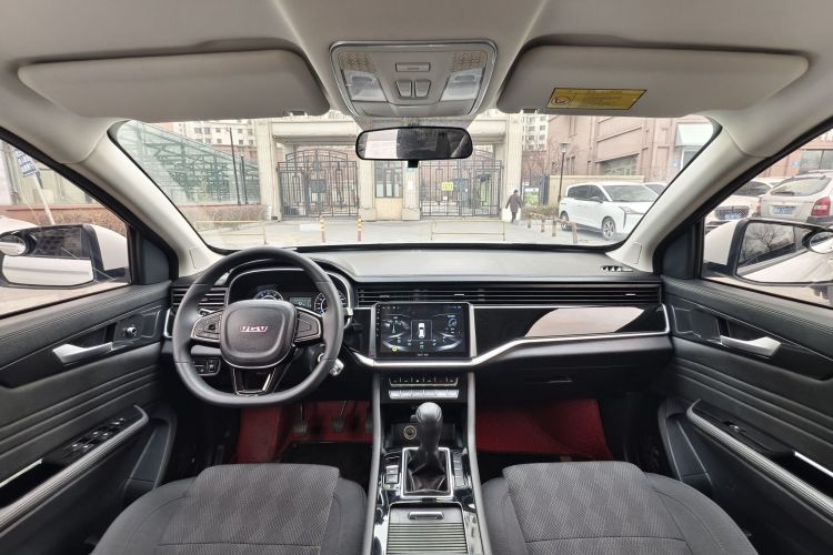 中国重汽VGV VGV U70 2020款 1.5T 手动舒适版 7座中控内饰7002