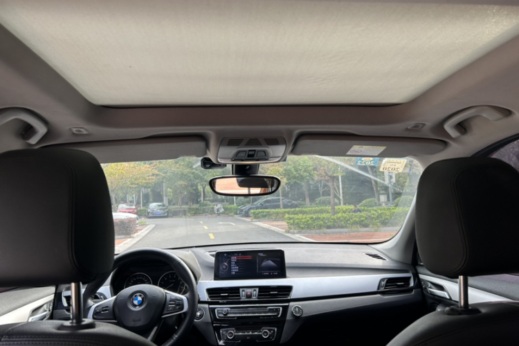 宝马X1 2016款 sDrive18Li 时尚型局部细节22