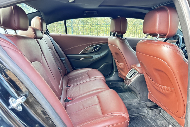 别克 君越 2013款 2.4L SIDI精英舒适型中控内饰7005