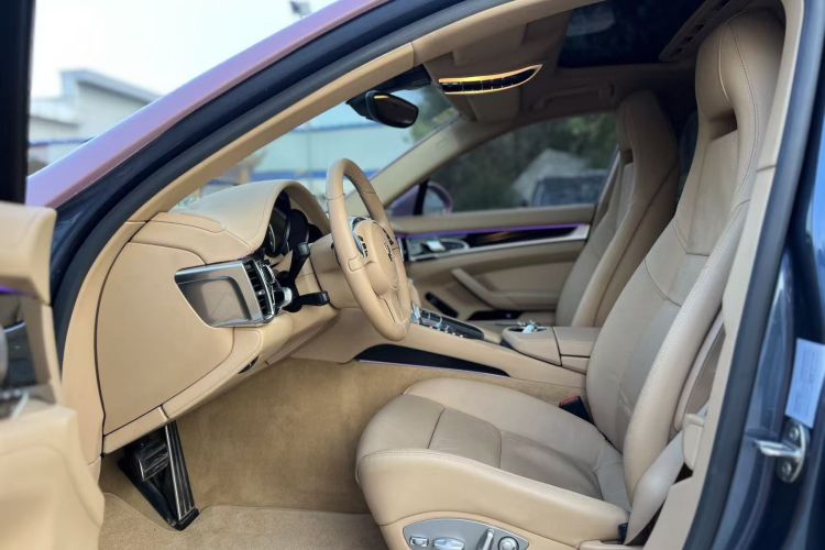 保时捷 2014款 Panamera 4 3.0T中控内饰7002