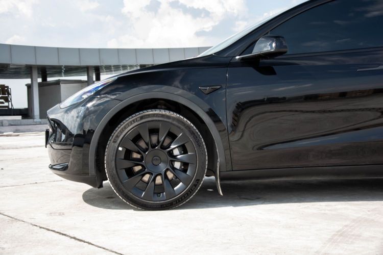 特斯拉 Model Y 2022款 后轮驱动版车身外观6003