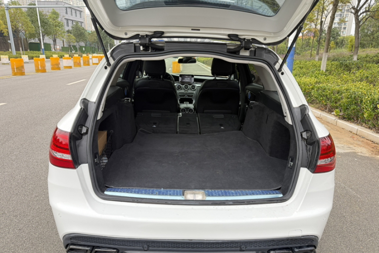 奔驰C级(进口) 2018款 C 200 旅行轿车车身外观6006