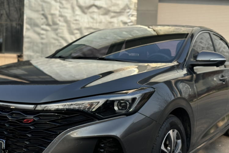 长安 逸动 2021款 PLUS 蓝鲸NE 1.4T GDI DCT尊贵型局部细节36