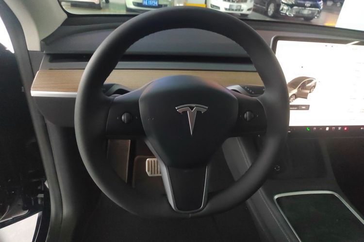 特斯拉 Model Y 2022款 改款 后轮驱动版局部细节13