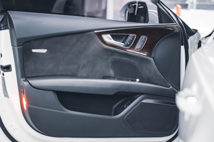 奥迪A7 2016款 50 TFSI quattro 舒适型中控内饰7010