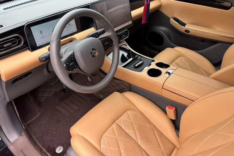 零跑汽车 零跑C01 2024款 增程 316尊享版中控内饰7001