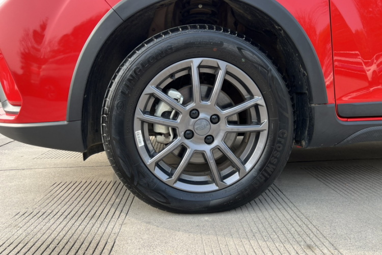 吉利汽车 远景X3 2021款 PRO 1.5L CVT尊贵型车身外观6008