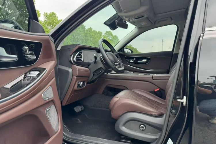 星途揽月 2023款 400T 四驱星尊版 6座中控内饰7002