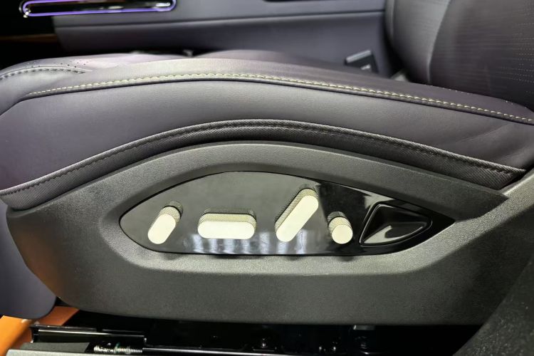 阿维塔07 2024款 Pro+纯电版中控内饰7007