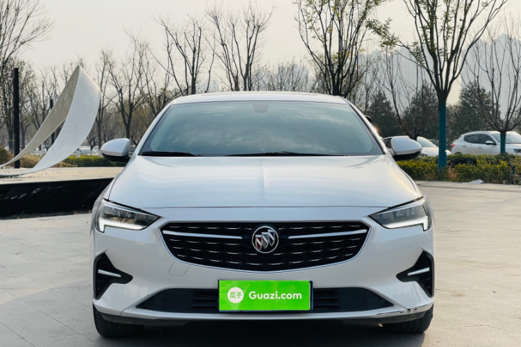 别克 君威 2023款 552T 智享型车身外观6008