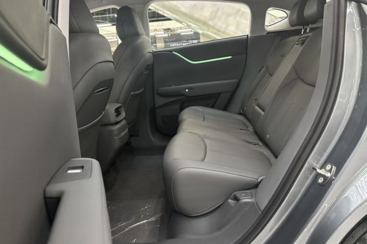 小鹏G6 2025款 625 长续航 Max 科技版中控内饰7003