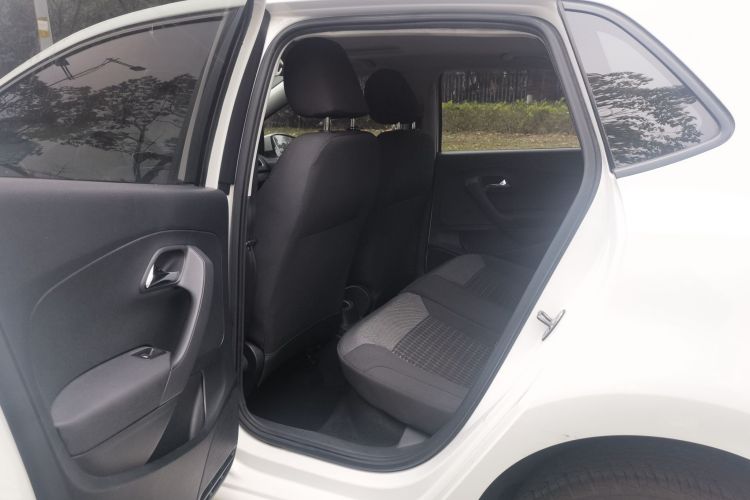 大众 Polo 2018款 1.5L 自动安享型中控内饰7003