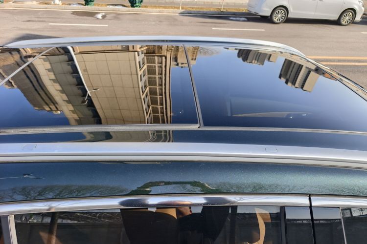 吉利银河 银河星舰7 EM-i 2025款 120km 探索+版车身外观6013