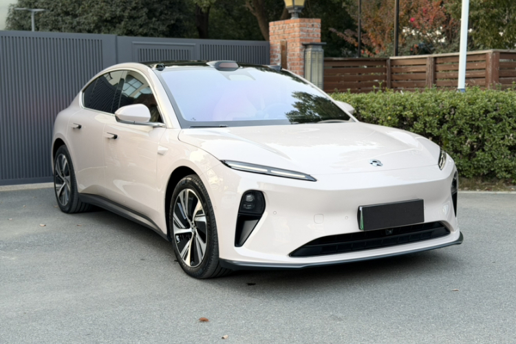 蔚来ET5 2022款 75kWh车身外观6003