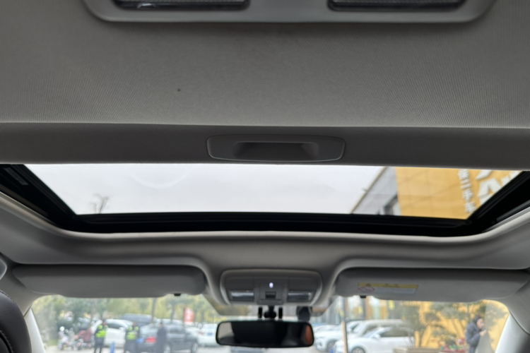 马自达CX-8 2019款 2.5L 两驱尊贵型局部细节22