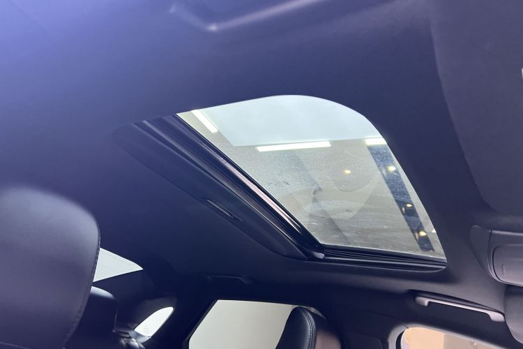 林肯MKZ 2020款 2.0T 尊享版中控内饰7007