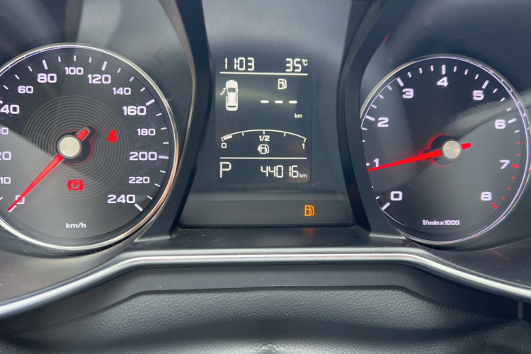 名爵 MG6 2017款 20T 自动豪华智联版 国V中控内饰15