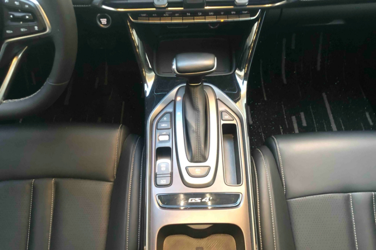 广汽传祺 传祺GS4 2022款 270T 自动智行科技版局部细节18