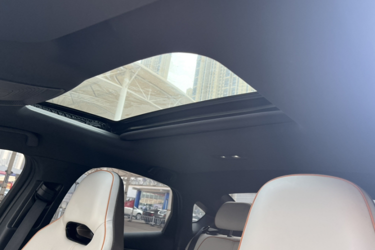 比亚迪 秦PLUS 2023款 冠军版 EV 420KM超越型中控内饰7002