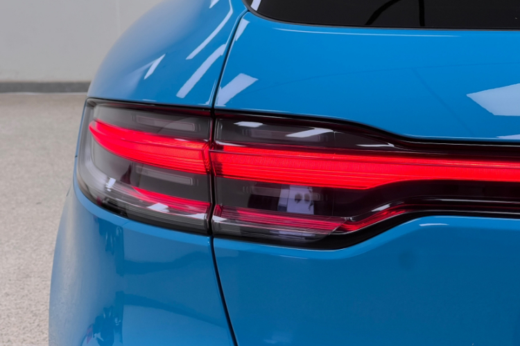 保时捷 2022款 Macan 2.0T车身外观6005