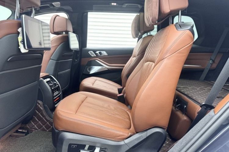 宝马X7 2019款 xDrive40i 行政型M运动套装中控内饰7002