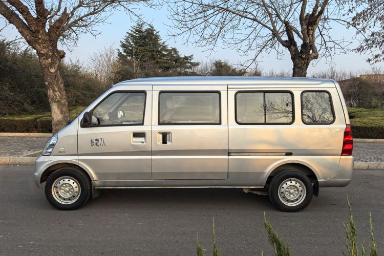 五菱汽车 五菱荣光 2020款 1.5L 加长基本型 国VI L3C车身外观6007