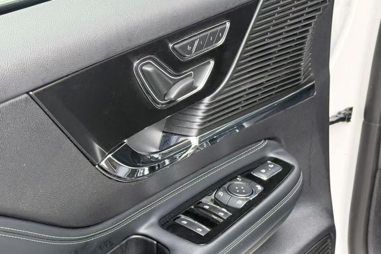 林肯 冒险家 2021款 2.0T 两驱尊享版中控内饰7003