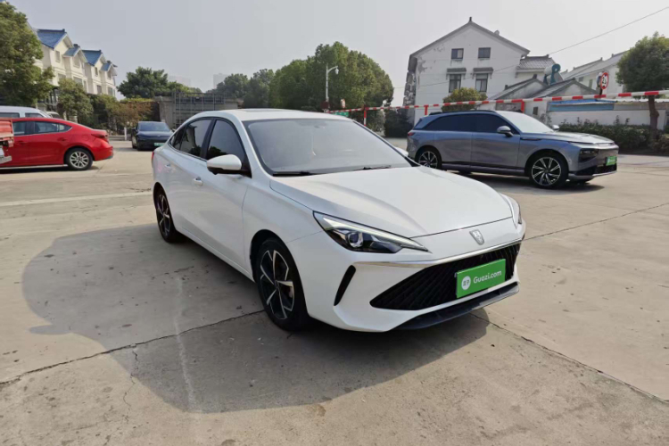 荣威i5 2023款 1.5L CVT尊荣版车身外观6007