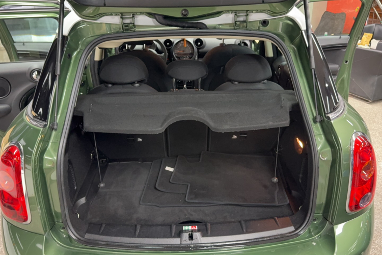 MINI Countryman 2014款 1.6L COOPER Fun局部细节23