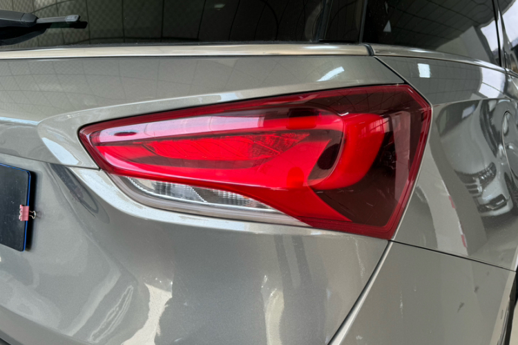 别克GL6 2018款 18T 6座尊贵型车身外观6014