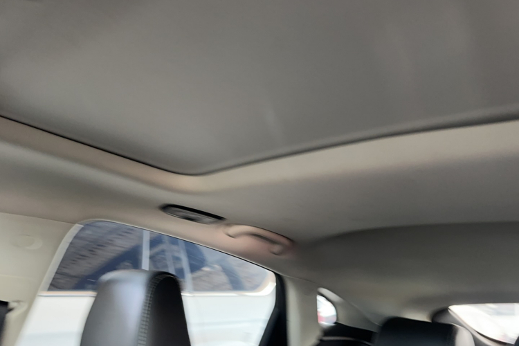 长安CS85 COUPE 2021款 1.5T DCT精英型局部细节22