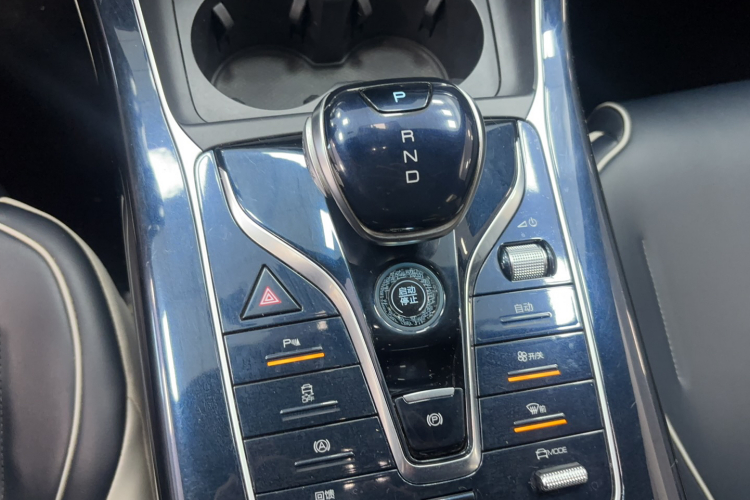 比亚迪 秦PLUS 2021款 EV 500KM 豪华型局部细节18