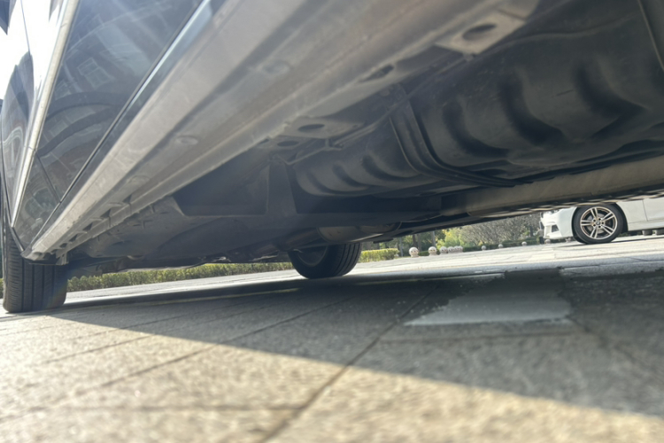 别克GL8 2020款 ES陆尊 653T 旗舰型局部细节9002