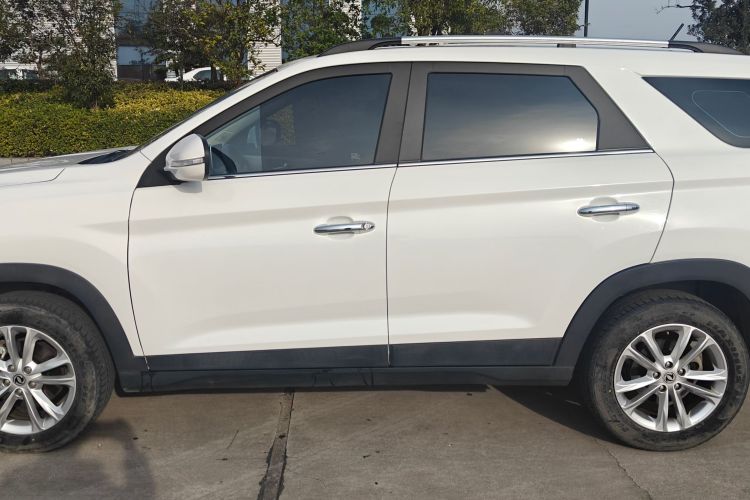 东风风光 风光S560 2018款 1.8L 手动都市型 7座车身外观6003