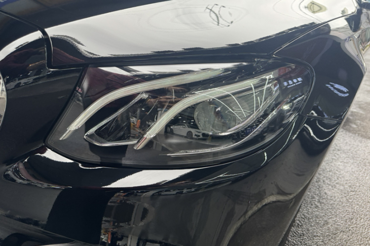 奔驰E级 2020款 E 300 L 运动豪华型车身外观6004