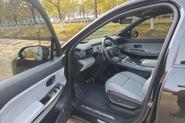 蔚来ES8 2020款 580KM 签名版 六座版车身外观6007